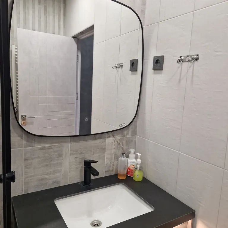 Уютная квартира в центре у сада Малибу