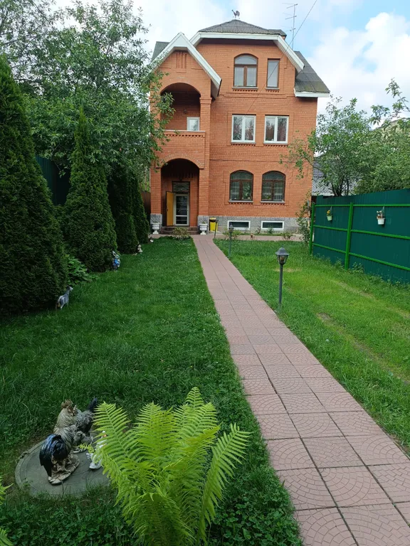 Коттедж 7-комнатный Дом — аренда посуточно в Малаховка