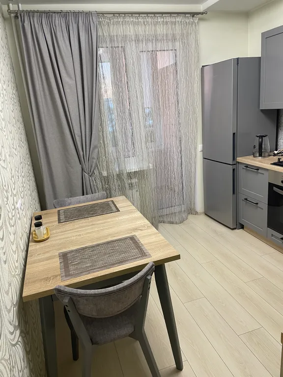 Квартира 2-комнатная с новым современным ремонтом