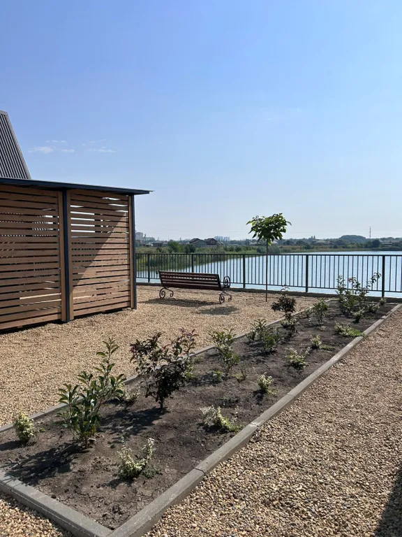 А-фрейм для тихого семейного отдыха с видом на озеро