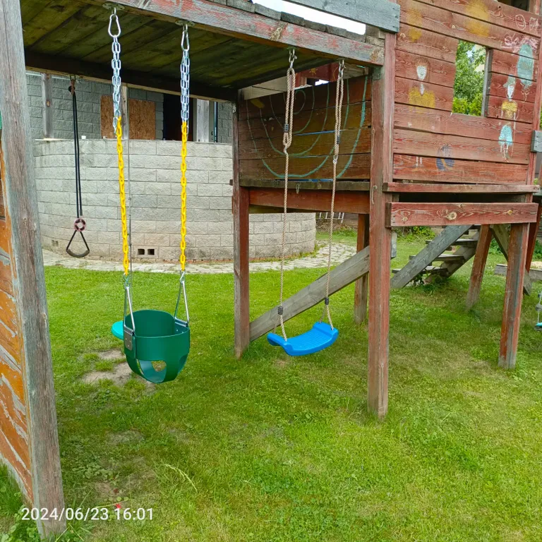 Большой дом для веселой компании