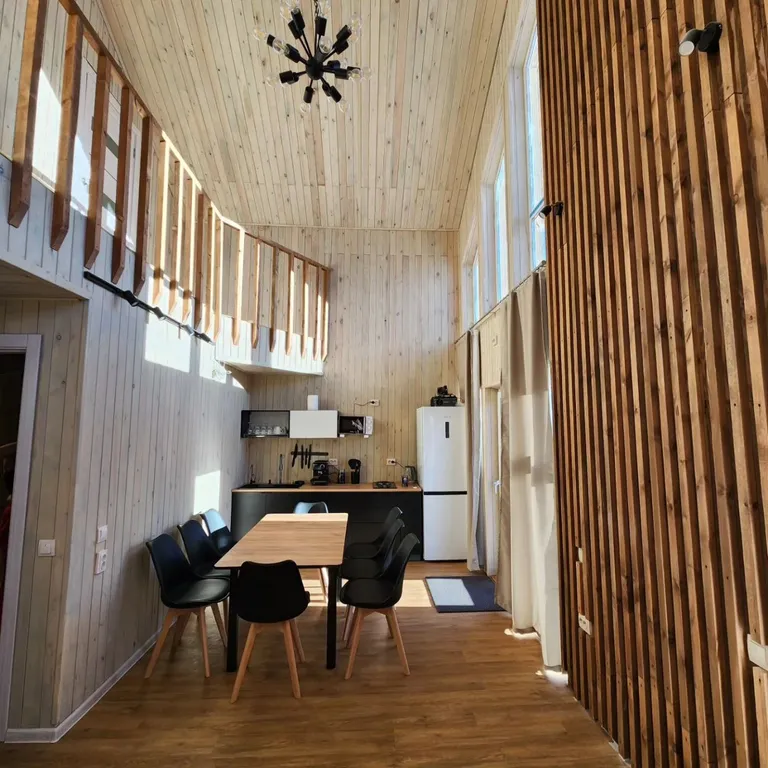 Коттедж с 3 спальнями и видом на горы