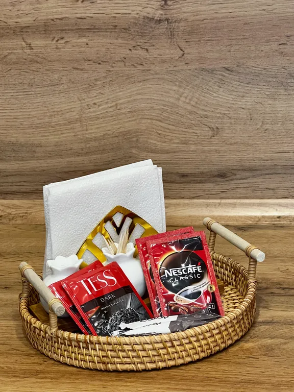 Kраcивaя тёплaя кваpтирa в центрe на развязке к Главным Заводам города