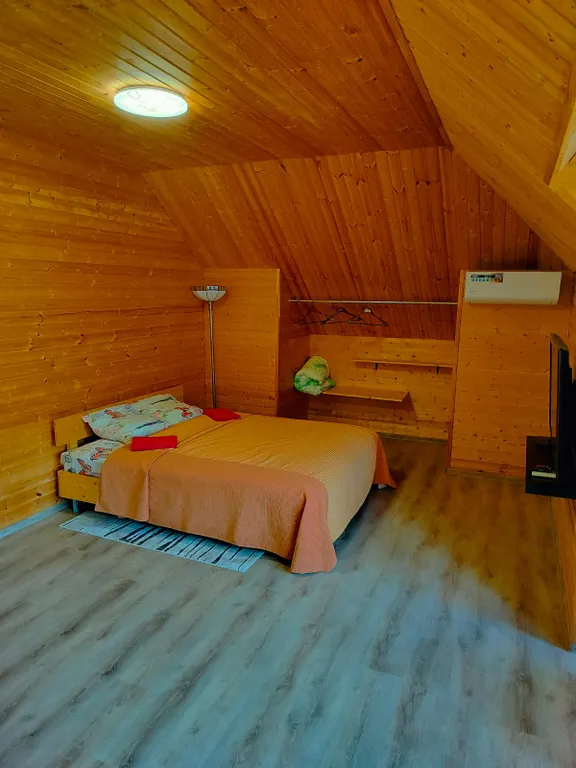 Квартира Комната — аренда посуточно в Орёл-Изумруд