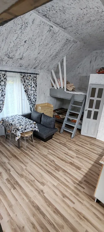 Летний домик у реки Улла