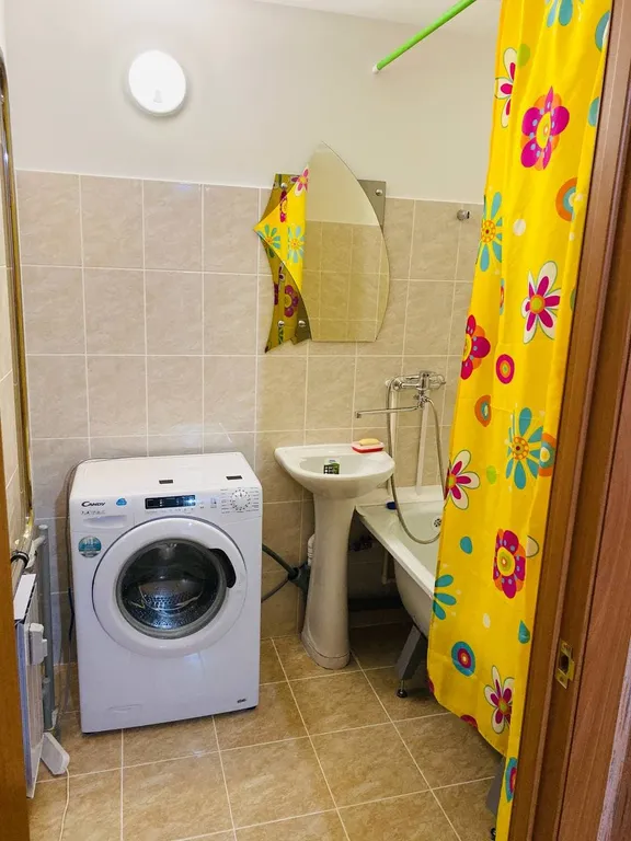 4-комнатная Квартира