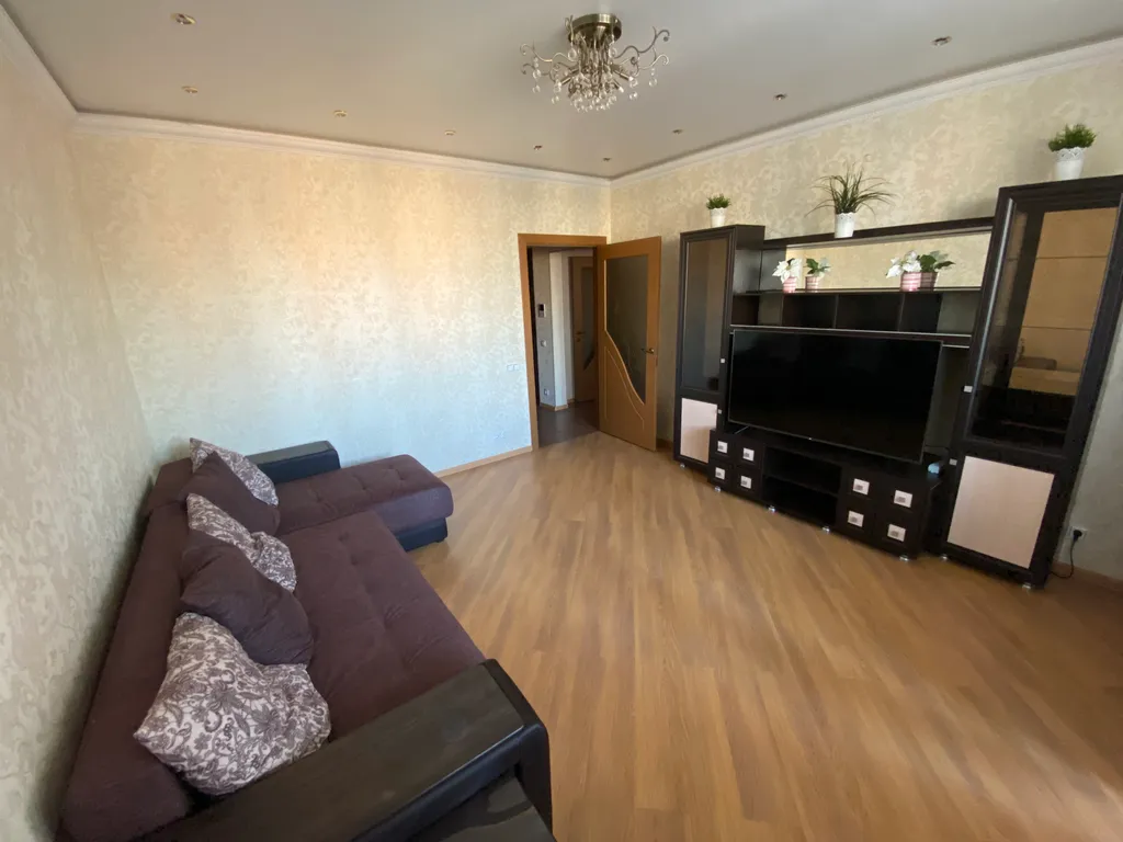 Трёхкомнатная 100 метровая квартира с YouTube в 5 минутах от метро