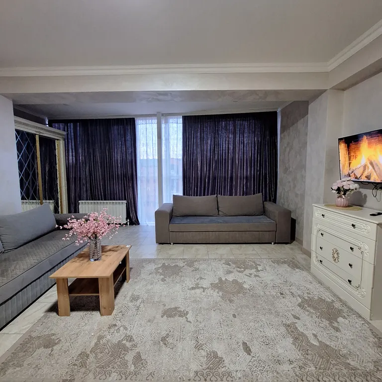 Апартамент недалеко от центра