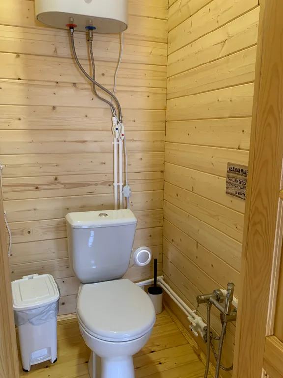 Индивидуальный трехкомнатный эко-дом с террасой и кухней Ветер Перемен