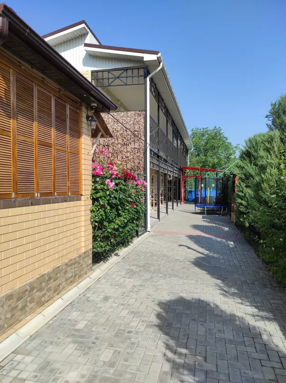 Комната Сomfort в частном секторе, для семьи, 2взр+3дет места