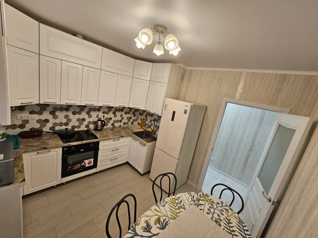 Апартамент с видом на горы