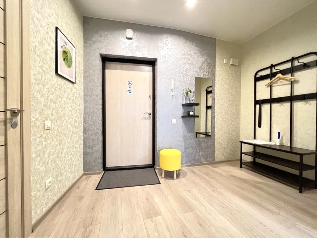 Квартира Квартира Sunny house 2шка студия с качелями на панорамной лоджии — Новосибирск