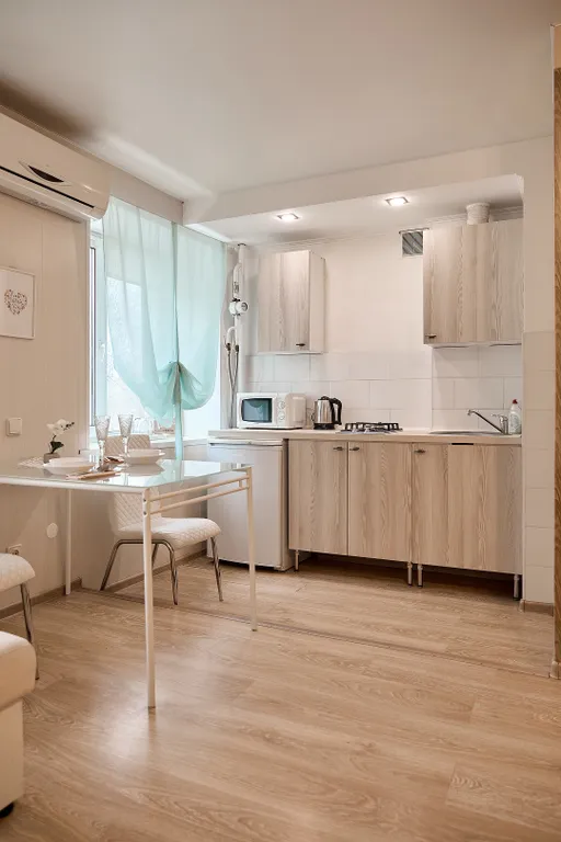 3-комнатные апартаменты у ТЦ Космос