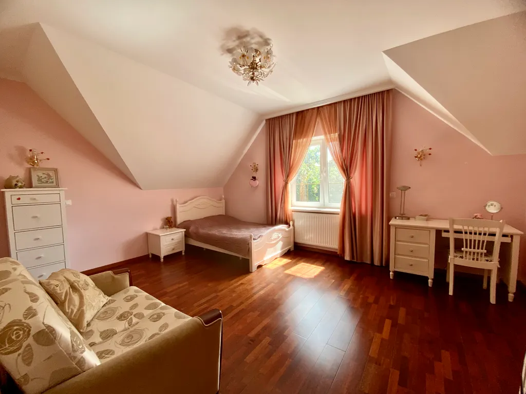 Роскошный коттедж у моря