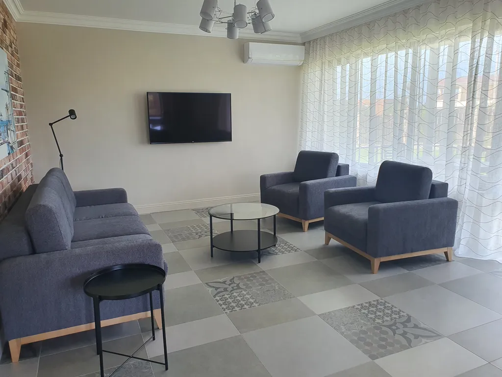 Коттедж на берегу Азовского моря — аренда посуточно в За Родину