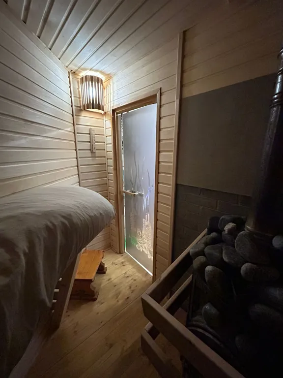 Коттедж Дом в лесу с русской баней — Кузяево