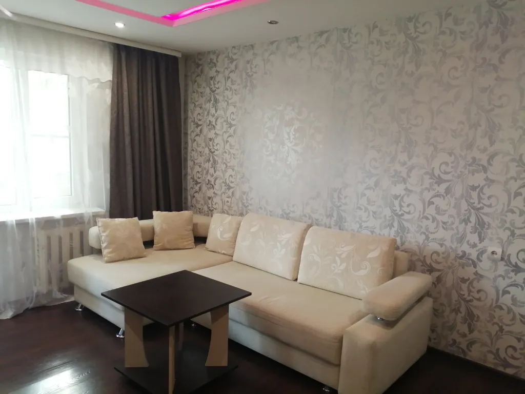 2-комнатная Квартира — аренда посуточно в Усинск