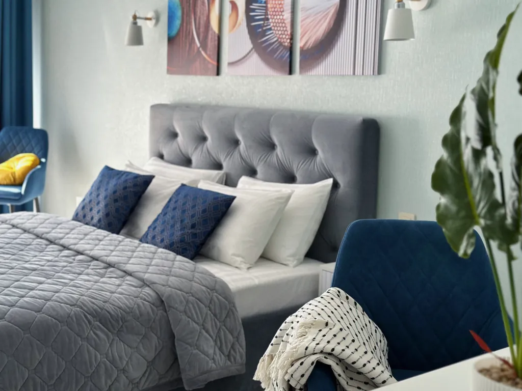 Квартира на набережной