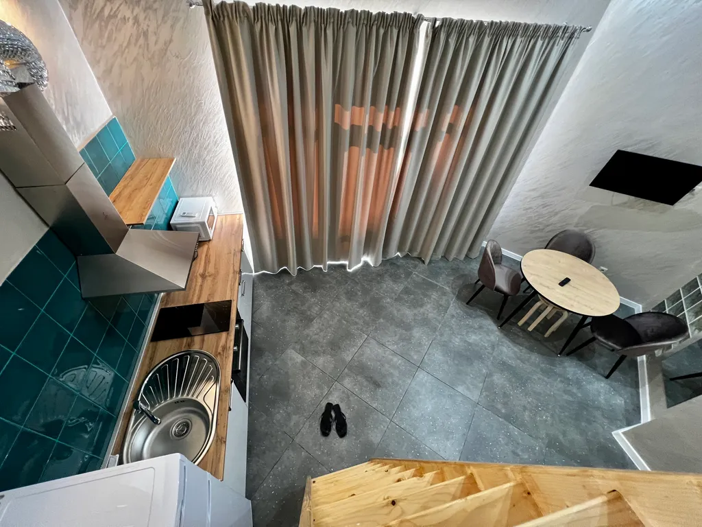 Студия лофт на 1 этаже