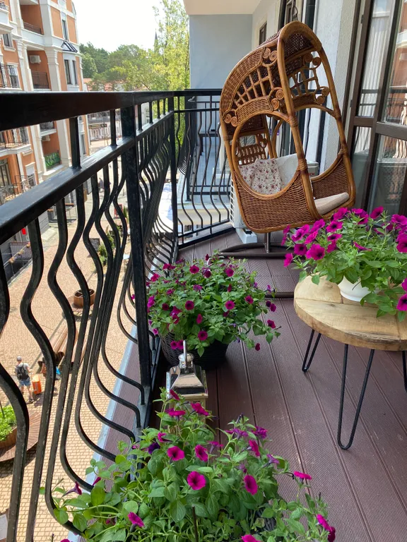 Апартаменты бизнес класса в центре Светлогорска