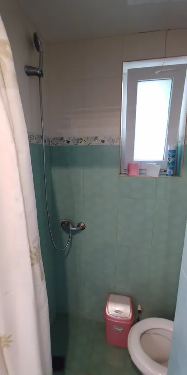 Жилой дом с внутренним двориком, рядом море