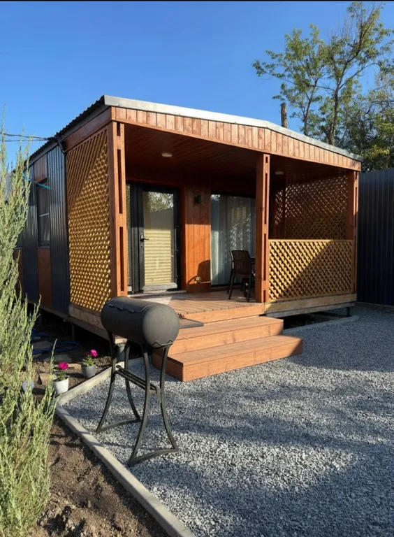 Коттедж Уютный домик с парковкой — аренда посуточно в Шахты