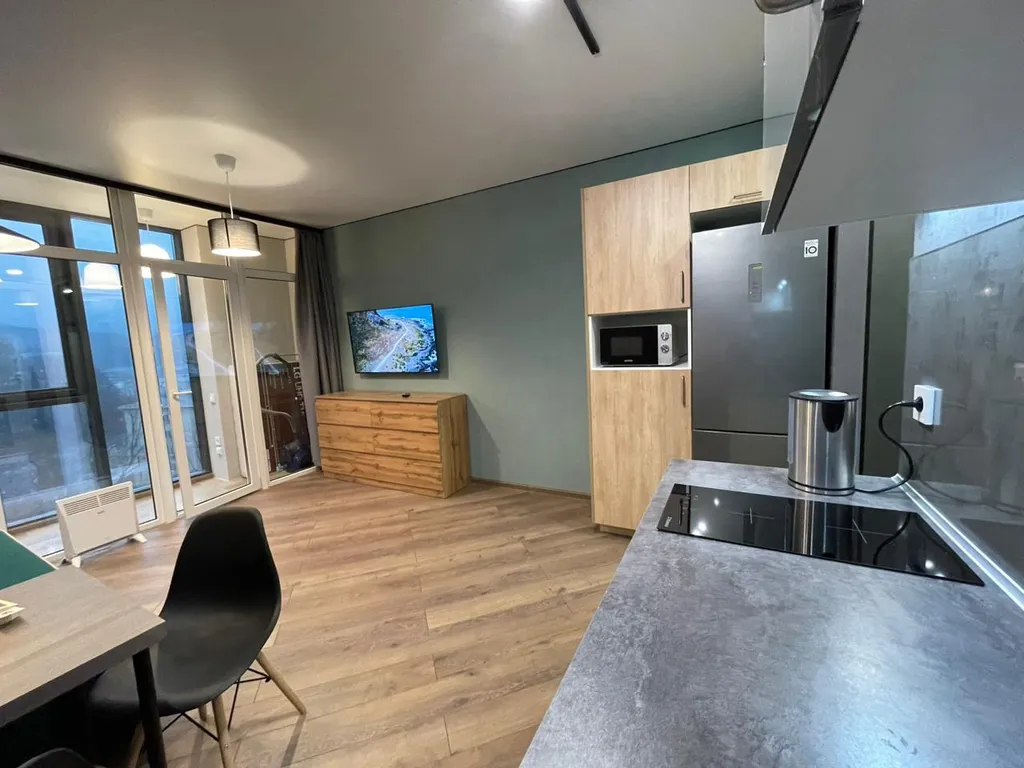 Уютная студия в новом доме жк "Оазис"