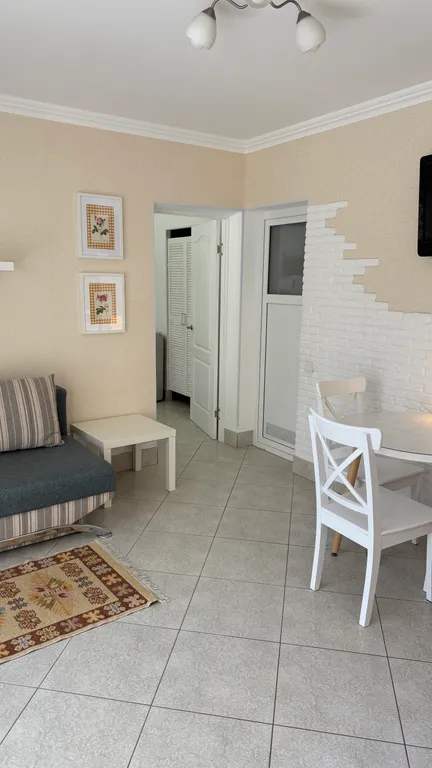 Двухкомнатный номер с отдельной изолированной комнатой