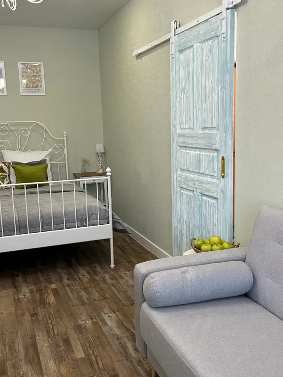 Уютная однокомнатная квартира в новом доме в стиле прованс