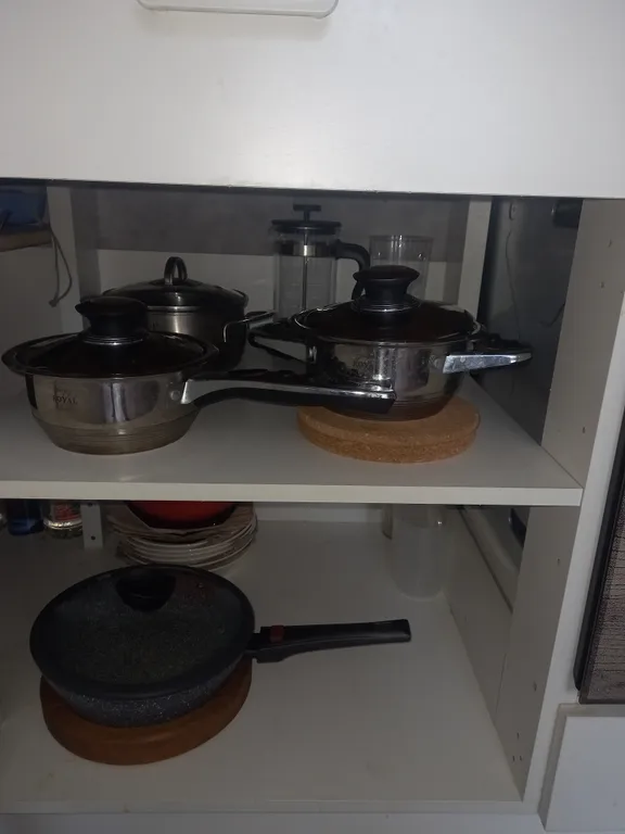 Евротрешка у ЖД вокзал и зоопарка