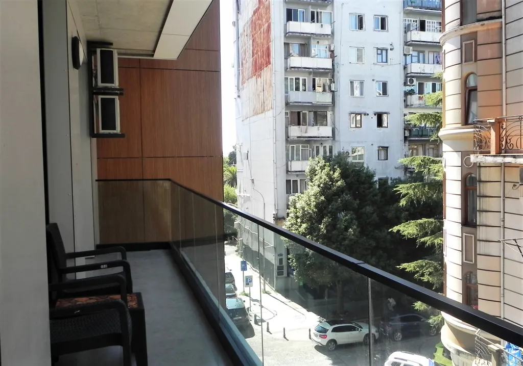 Уютная квартира в центре города у моря