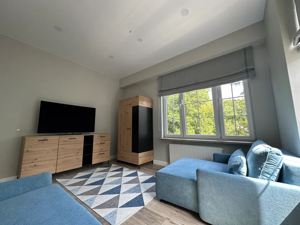 Штольц 2-ух комнатные апартаменты 75м