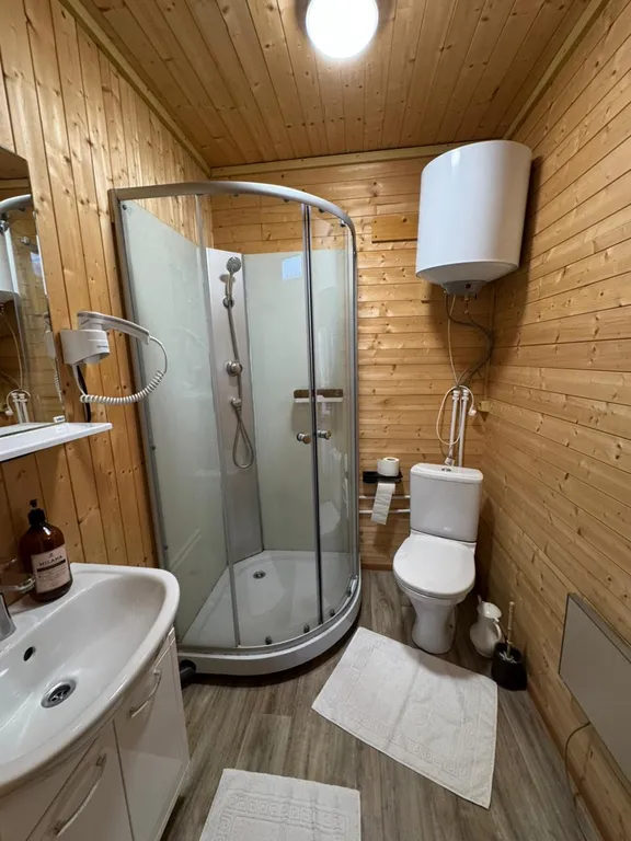 Коттедж Уютный тёплый дом с видом на горы и баня. — Архыз