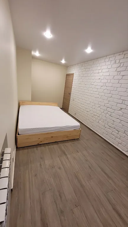 Квартира в роскошном современном коттедже с болшой кухней гостинной