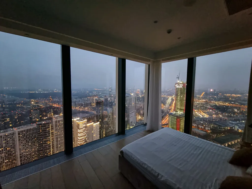 Угловой апартамент в Москва сити