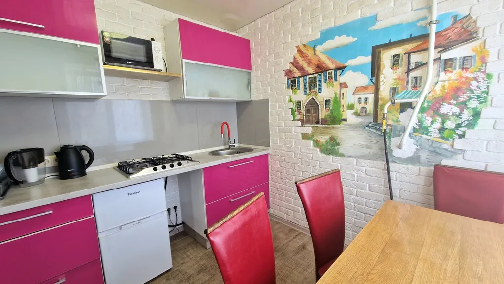 Дизайнерская квартира возле вокзала