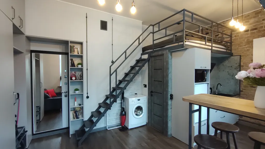 Квартира 2х-уровневая студия в центре — аренда посуточно в Брест