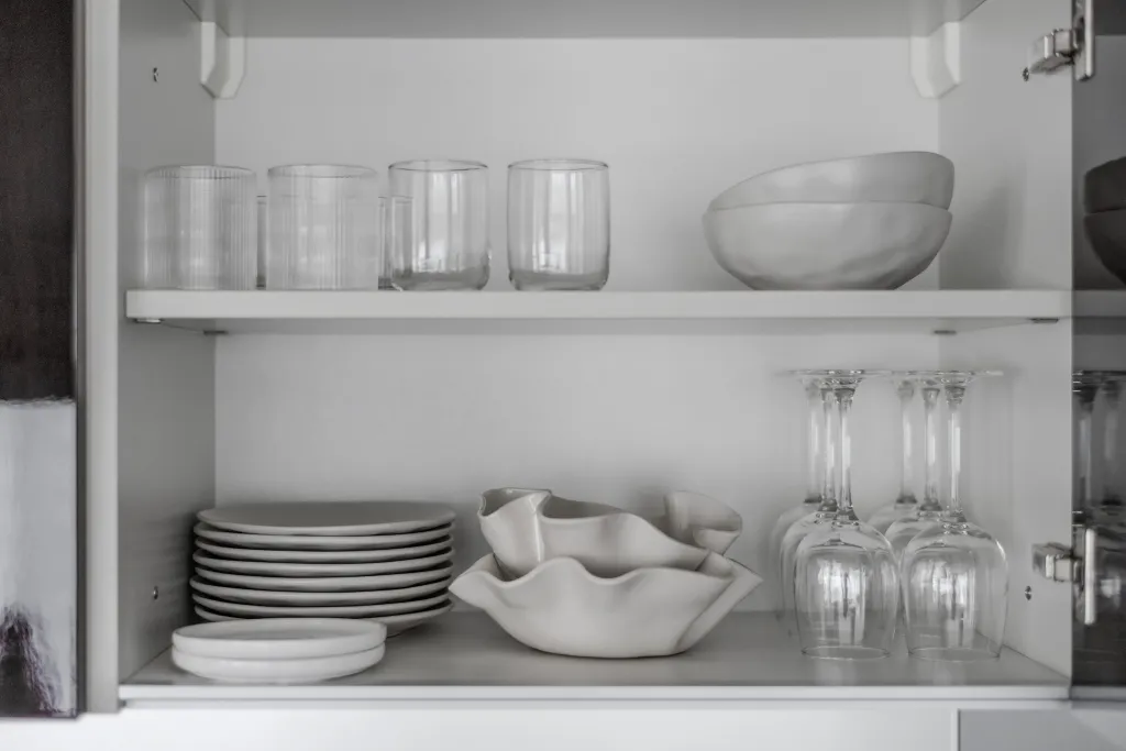 Roomley Panoramic Apartment