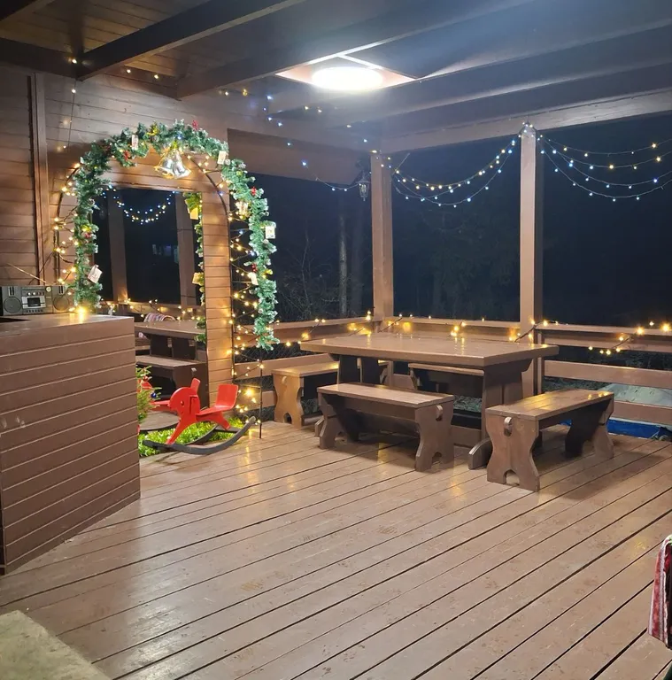 Дом с сауной на дровах, беседкой и мангальной зоной, фотозона