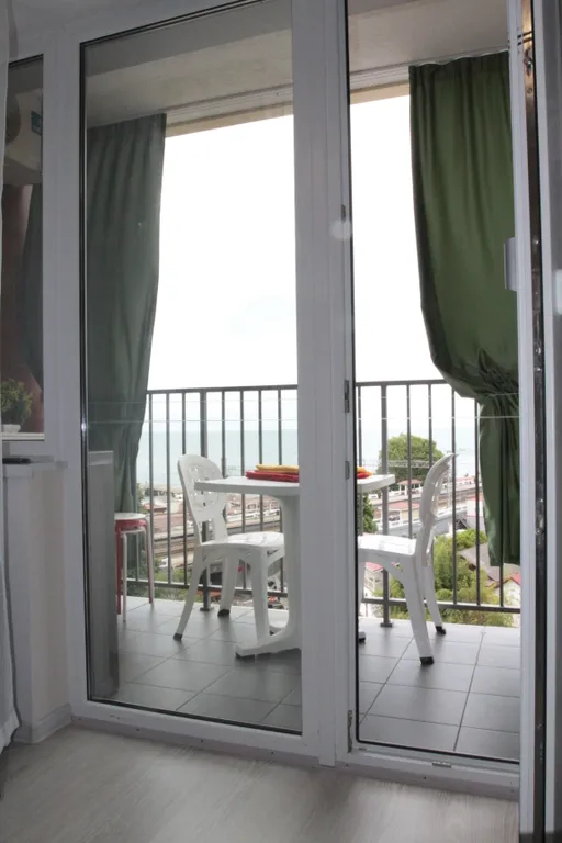 Квартира-студия в 50 м от моря с прямым видом