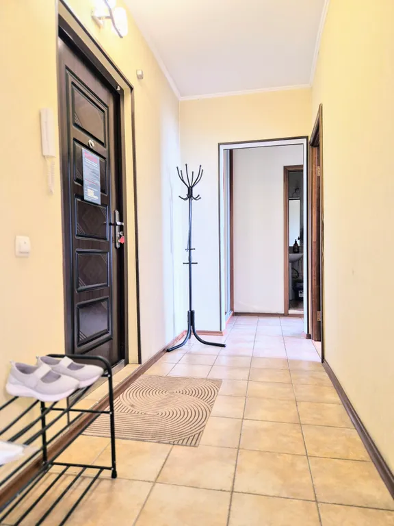 Квартира Раздельные комнаты, кондиционер — Омск