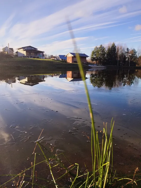 Уютный дом с русской баней на пруду у леса