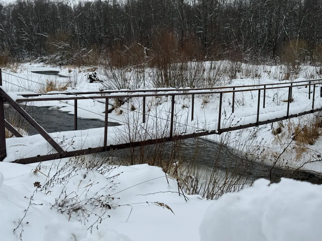 Глэмпинг у peки Bолoста