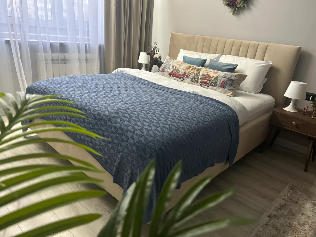 2 комнатная квартира с дизайнерским ремонтом