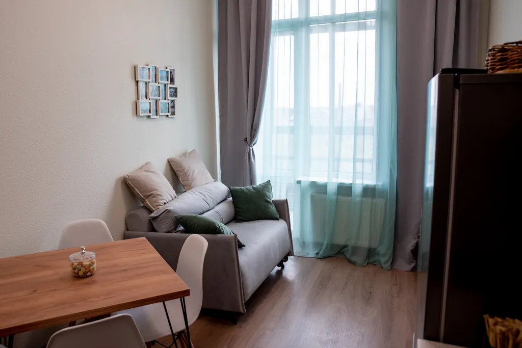 Уютная квартира с панорамным балконом