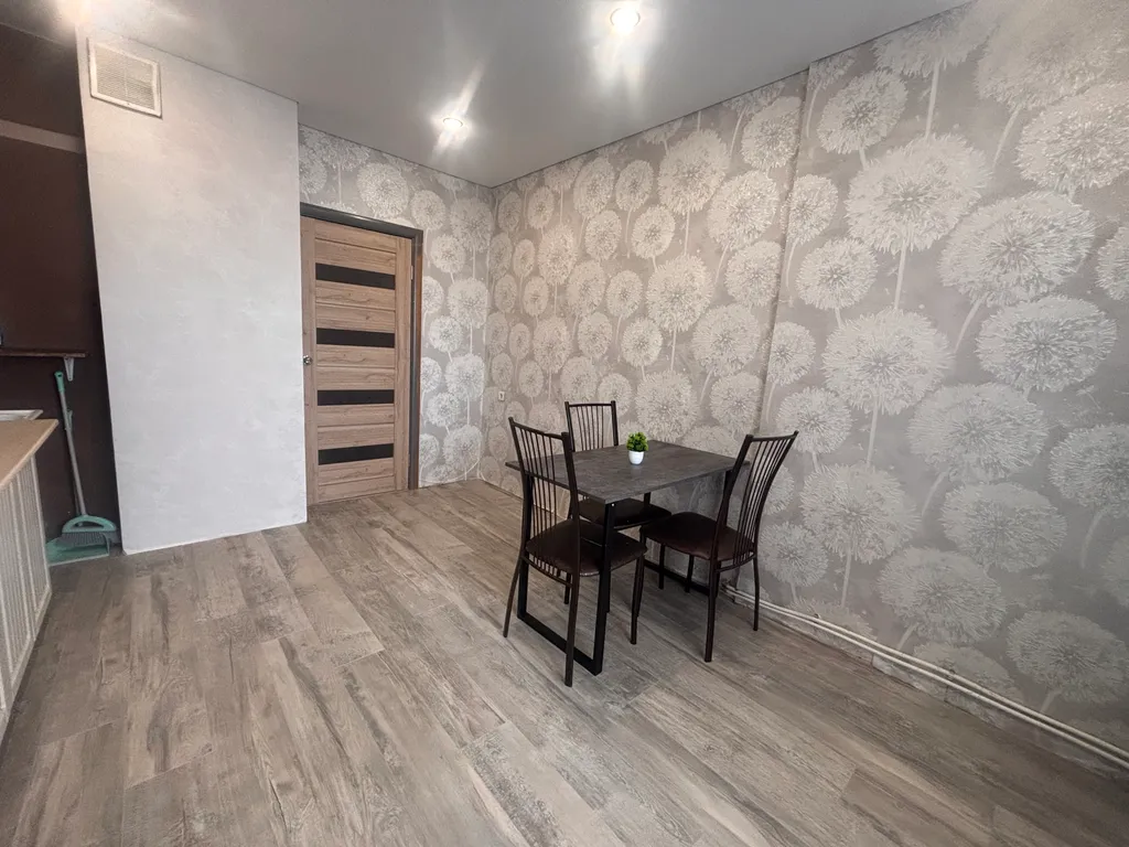 Теплая, просторная, уютная однокомнатная квартира с горячей водой