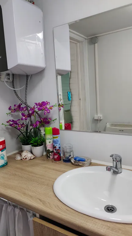 Уютный, светлый домик в тихом спокойном месте