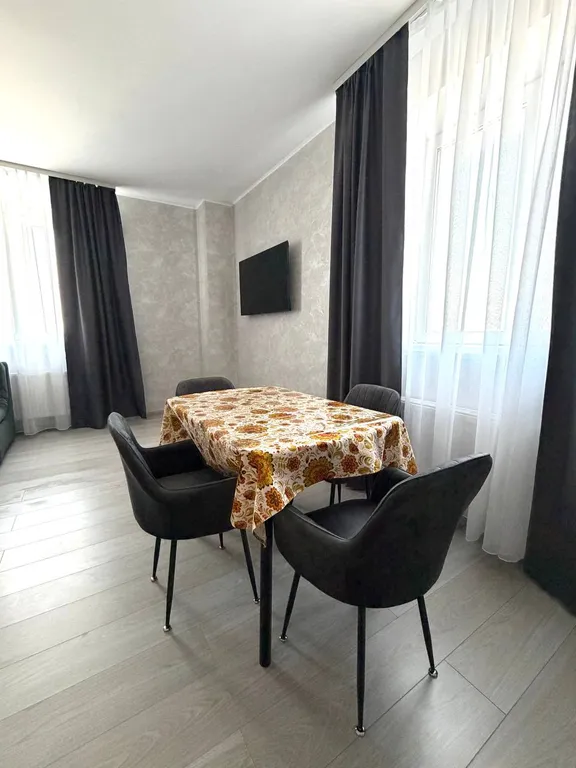 Квартира Квартира "Жар-птица" в центральном районе для четверых — Красноярск