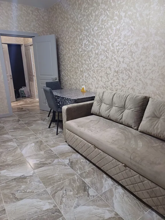 Уютная квартира с видом на горы, покрытые лесом