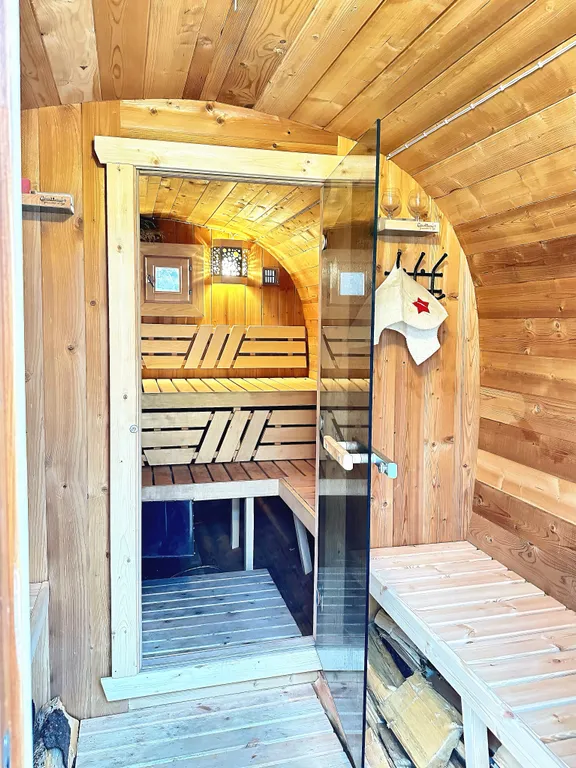 Домик-шатер